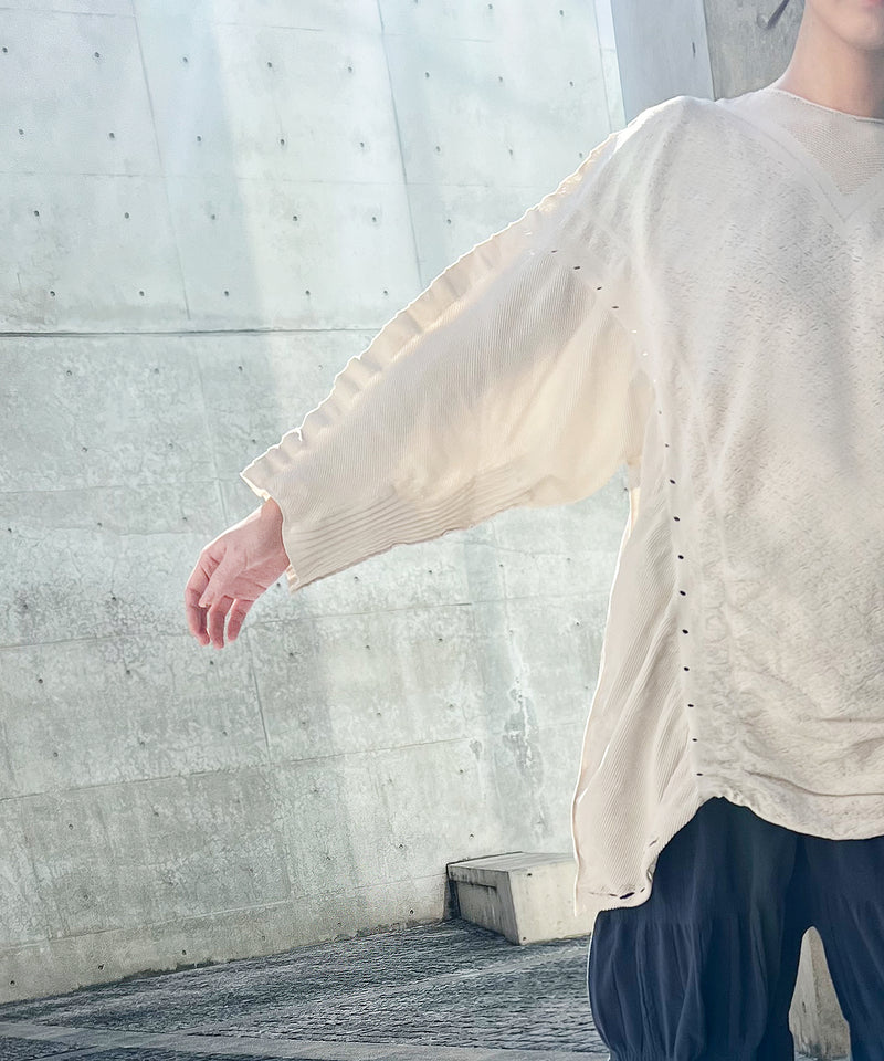 [Tri.r] Tapered Sleeve Pullover / Nat06N-91