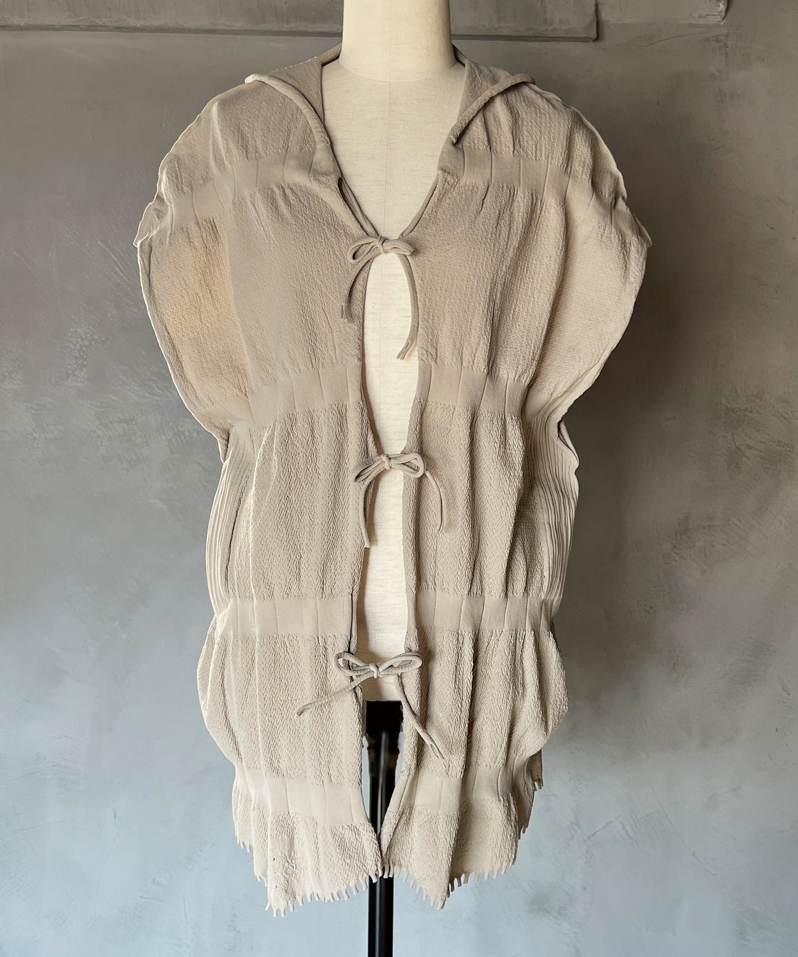 tri.R】Fluffy form wide Vest / NAT11N-10 – bec de nonnette ONLINE SHOP