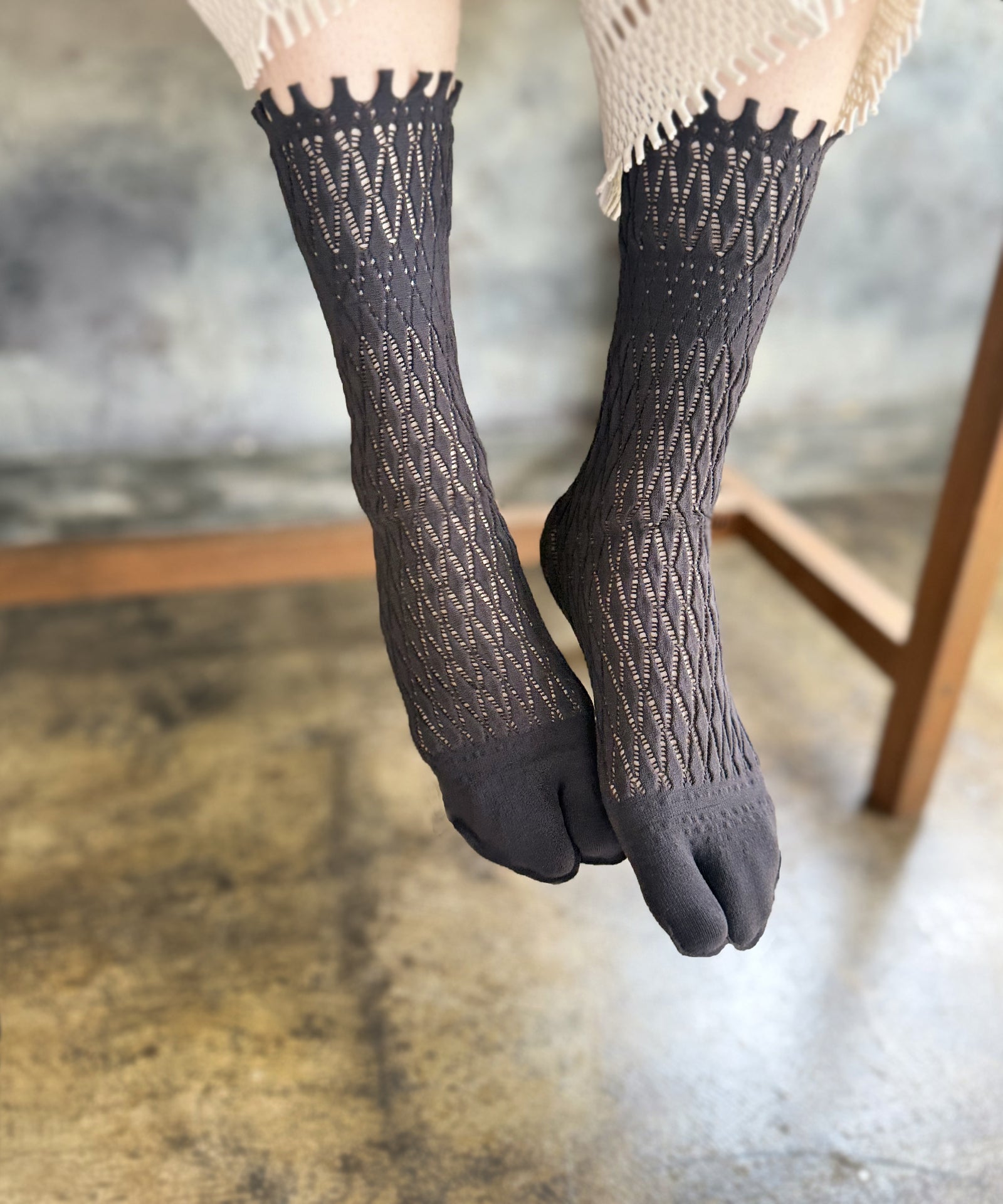 tri.R 】Bumpy lace Tabi Socks / NS413N-91/light gray – bec de