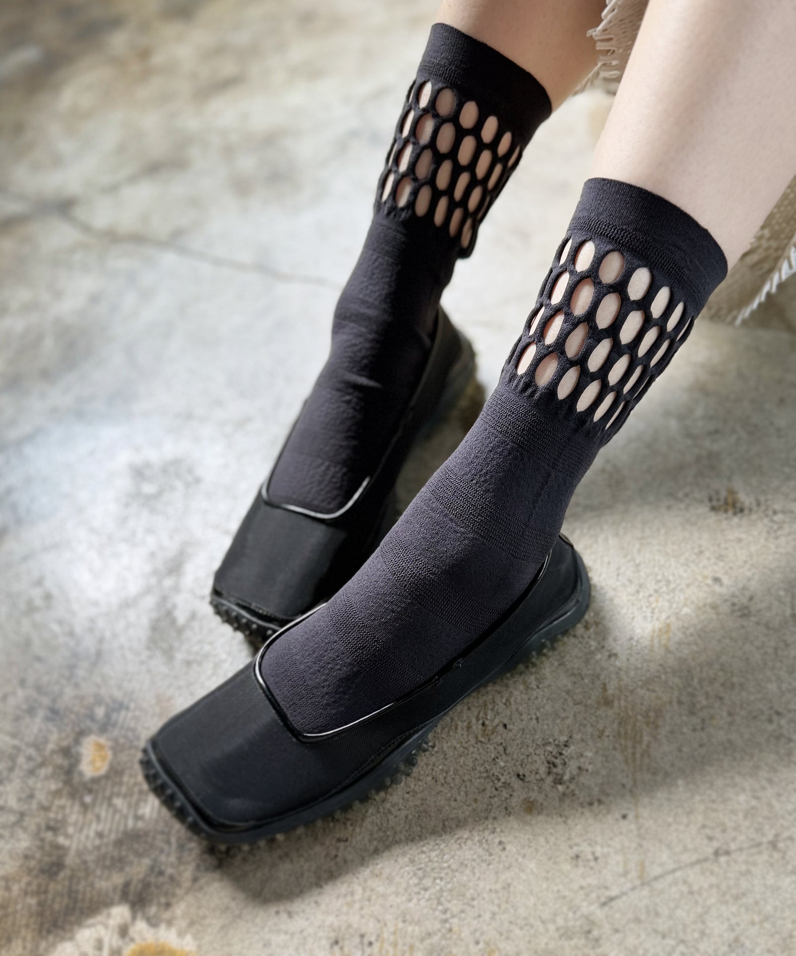 tri.R 】Impact hole Socks / NS417N-91/light gray – bec de nonnette